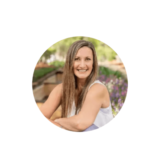 Dr. Lisa  Davison