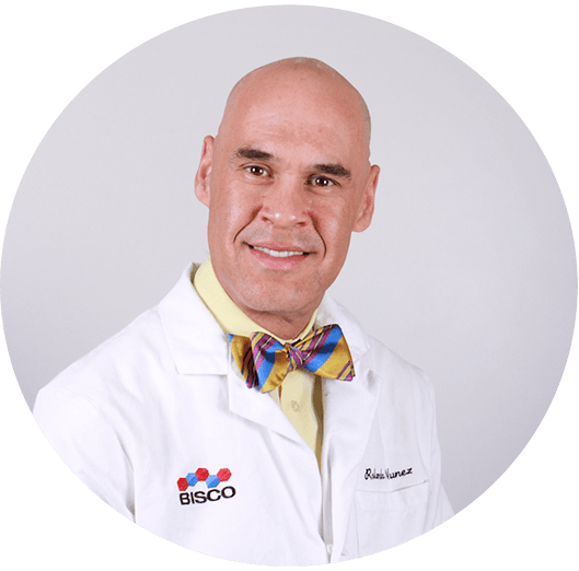 Dr. Rolando Nunez